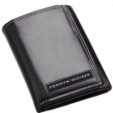 tommy hilfiger trifold|tommy hilfiger wallet price.